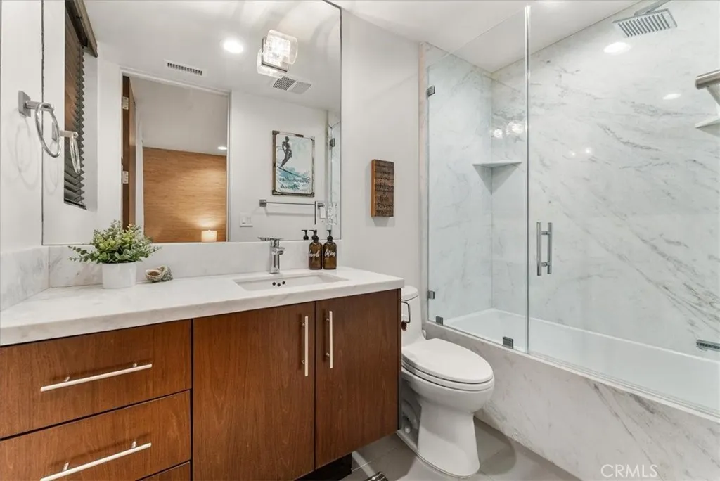 Additional image 32 of 228 38th St, Manhattan Beach, CA 90266