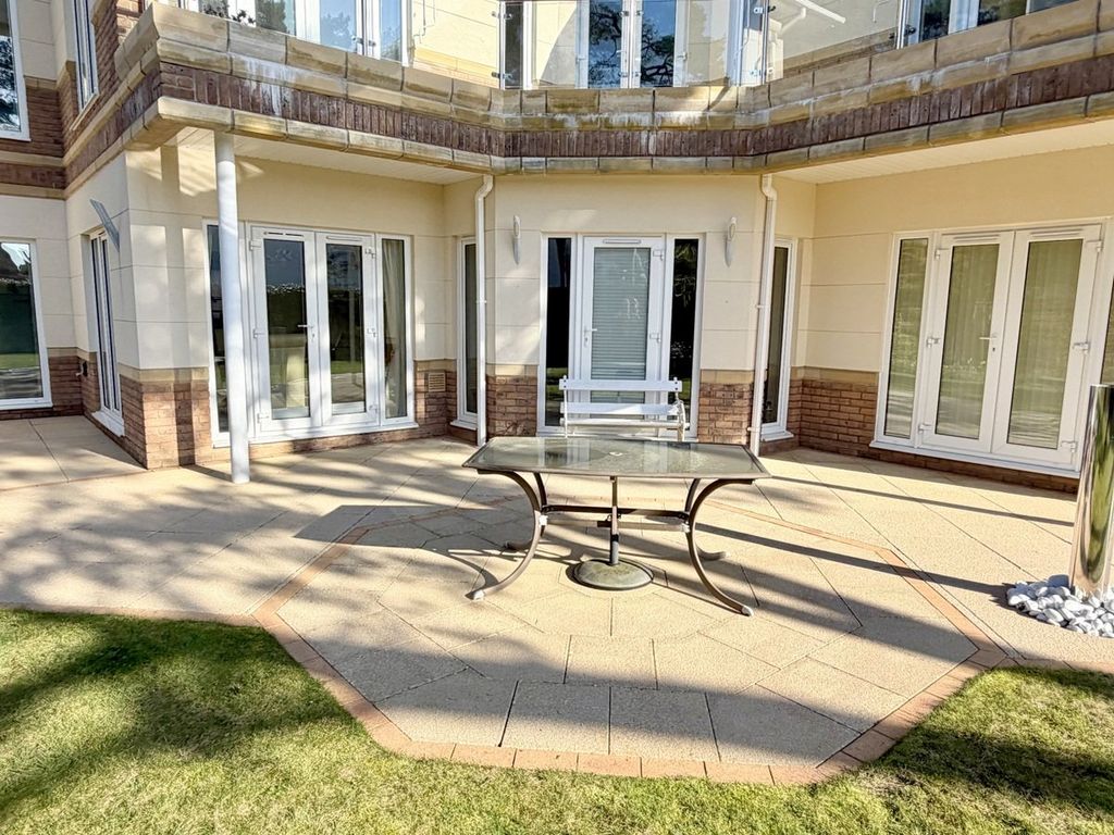 Additional image 30 of 3 bed flat for saleNairn Road, Canford Cliffs, Poole BH13