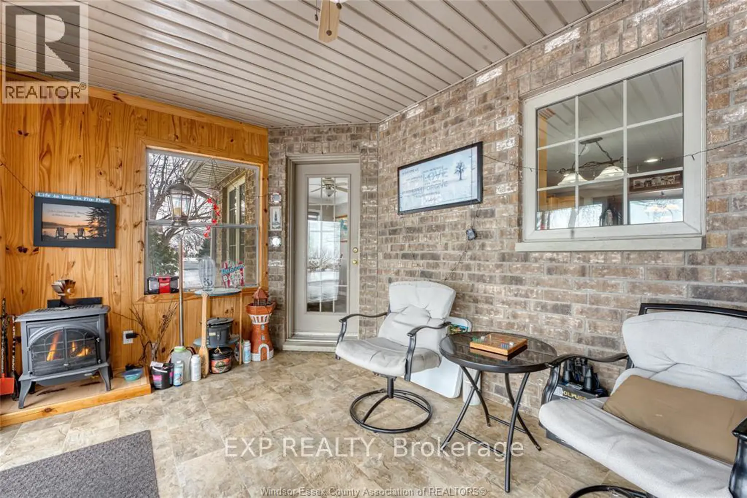 Additional image 11 of 3214 St. Clair Road