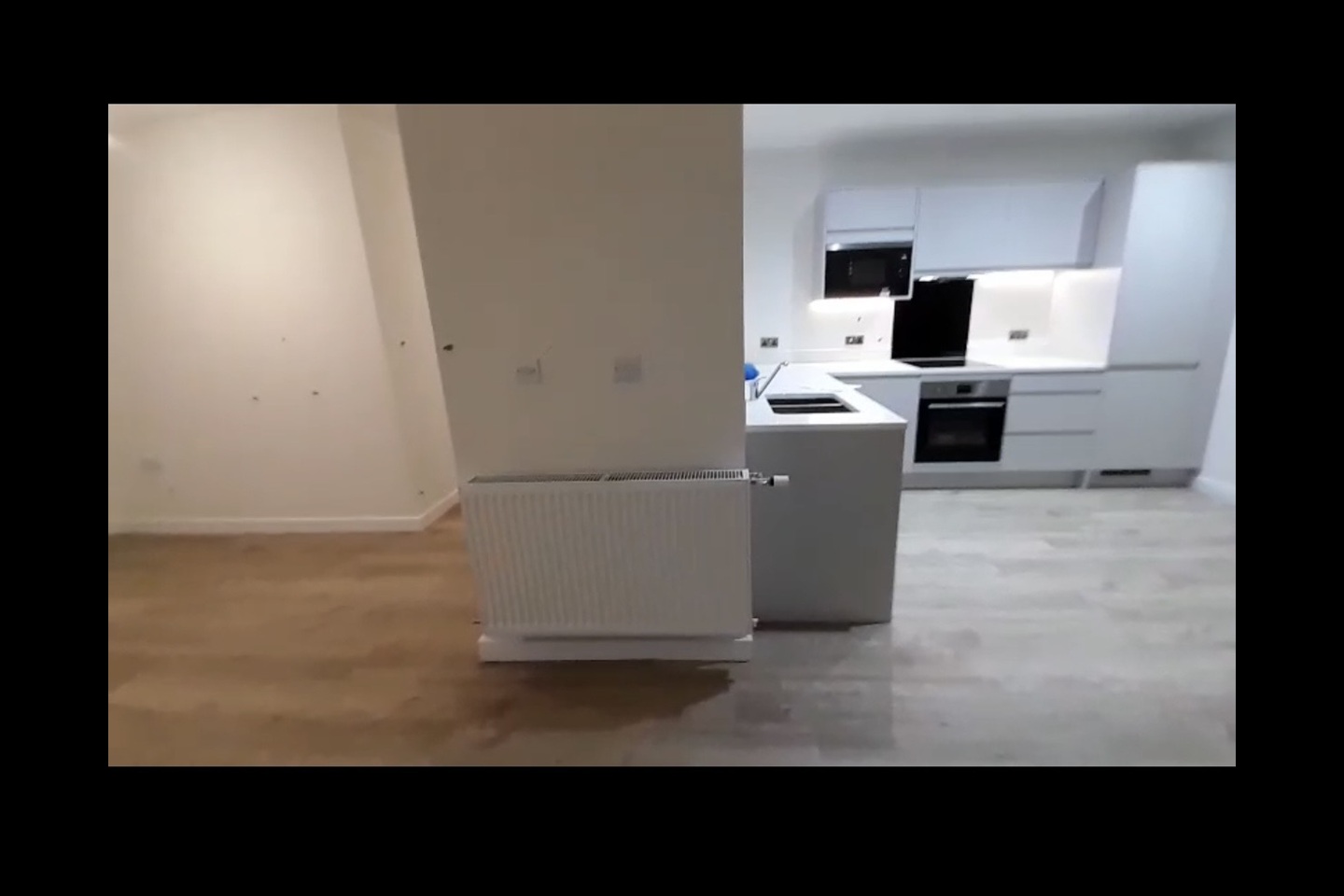 Room in a Shared Flat, Teal Road, IG3, N1 7GU