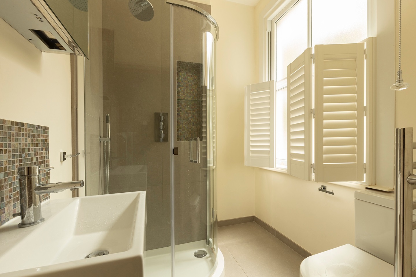 Additional image 5 of 1 Bed Flat, Tremadoc Road, SW4, N1 7GU