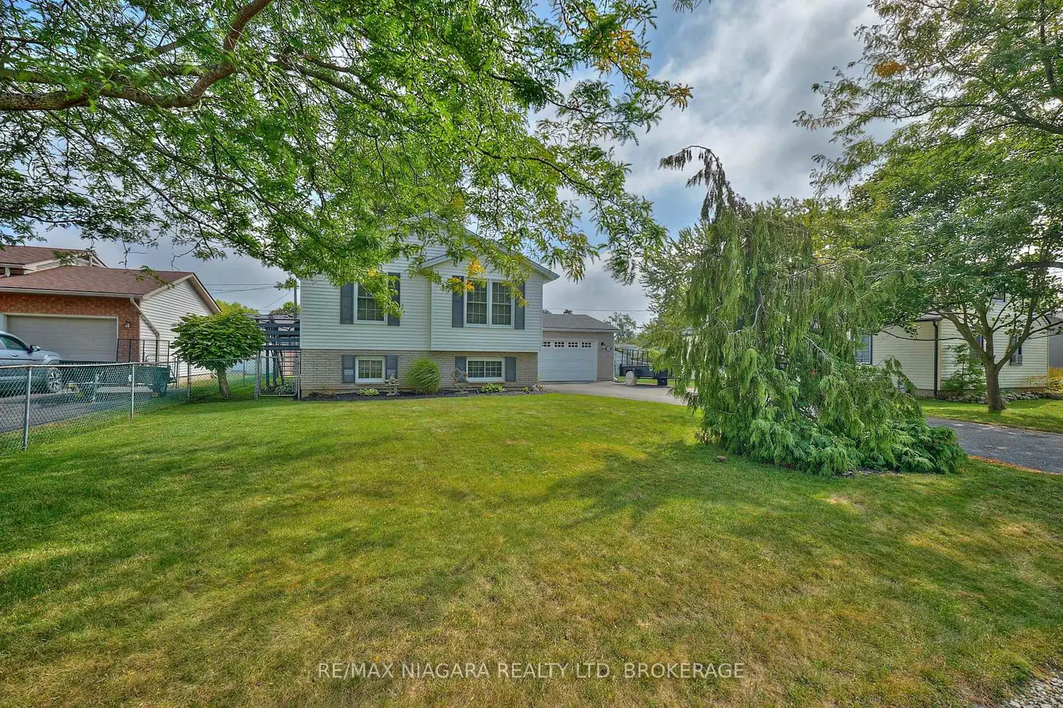 Additional image 2 of 524 Lakeview Road