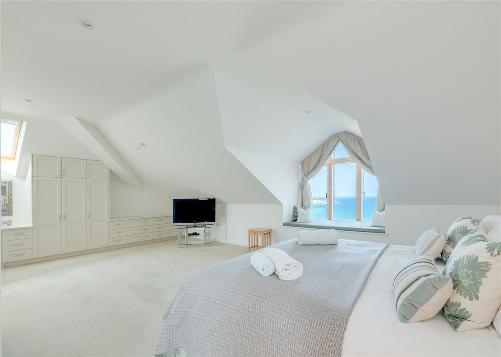 Additional image 7 of 3 bed flat for saleHeadland Road, Carbis Bay, St. Ives, Cornwall TR26