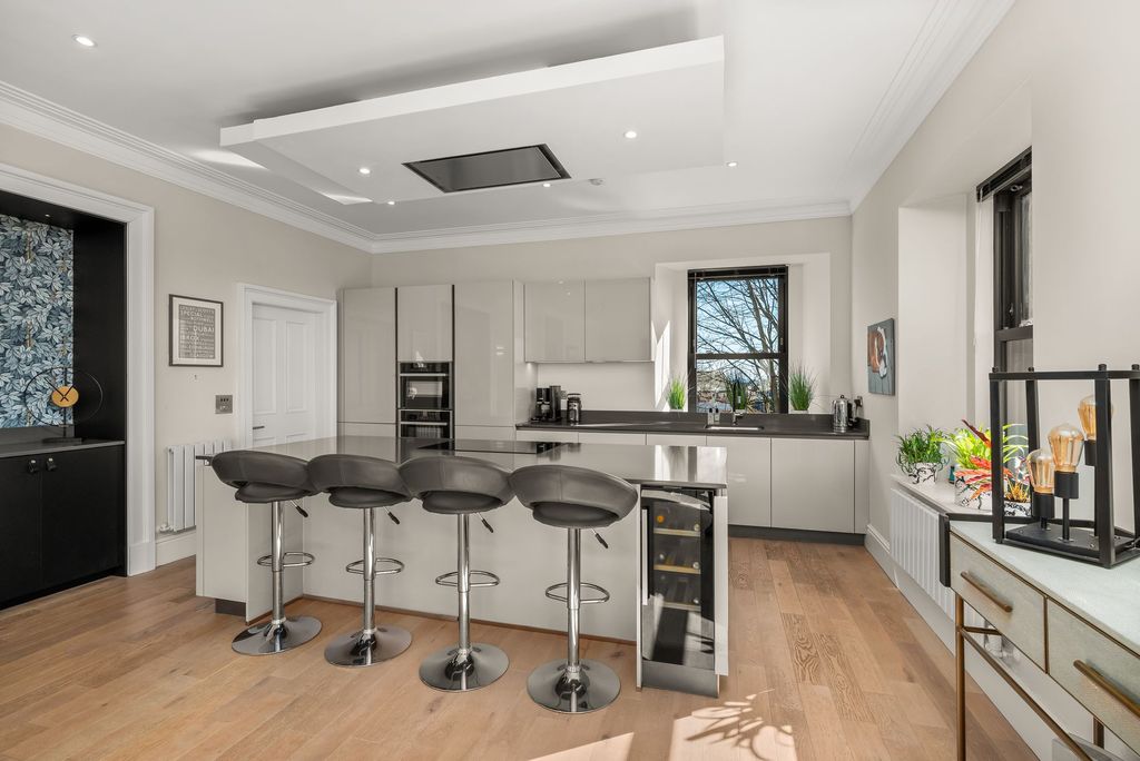 Additional image 5 of 4 bed detached house for sale21 Terrace Road, Carnoustie DD7