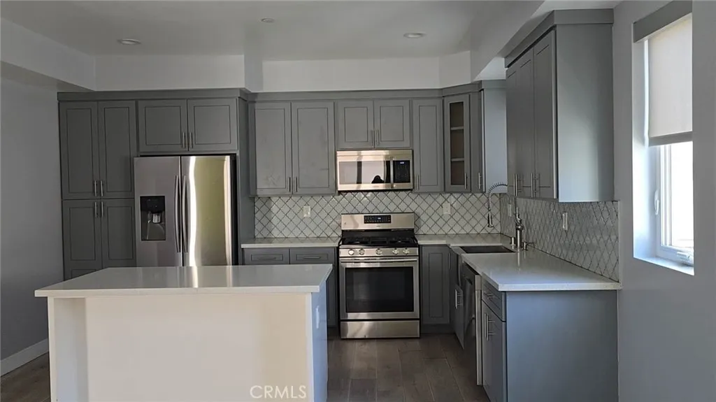 Additional image 28 of 2250 W 14th St, Los Angeles, CA 90006