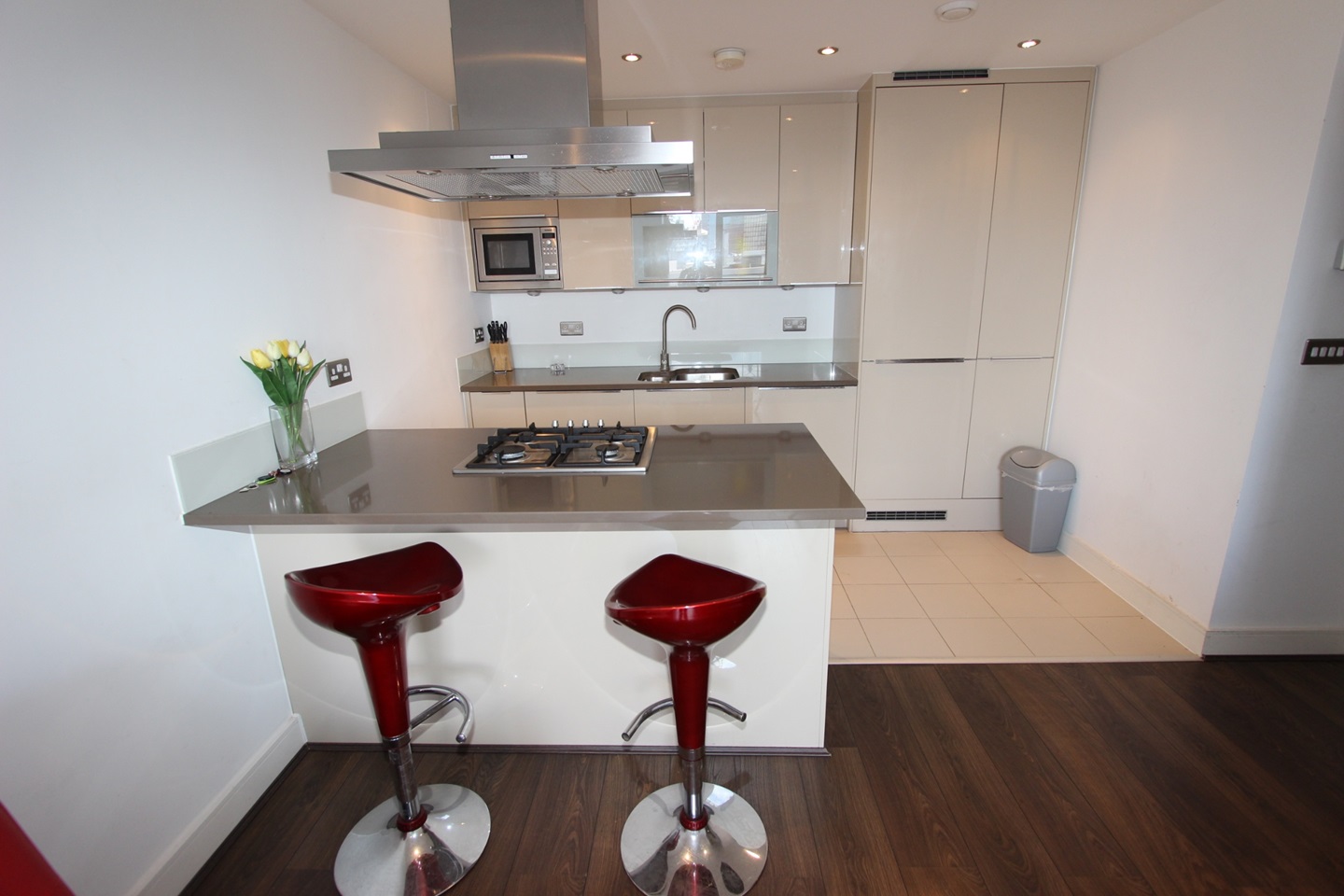 Additional image 3 of 2 Bed Flat, Jacobs Court, E1, N1 7GU