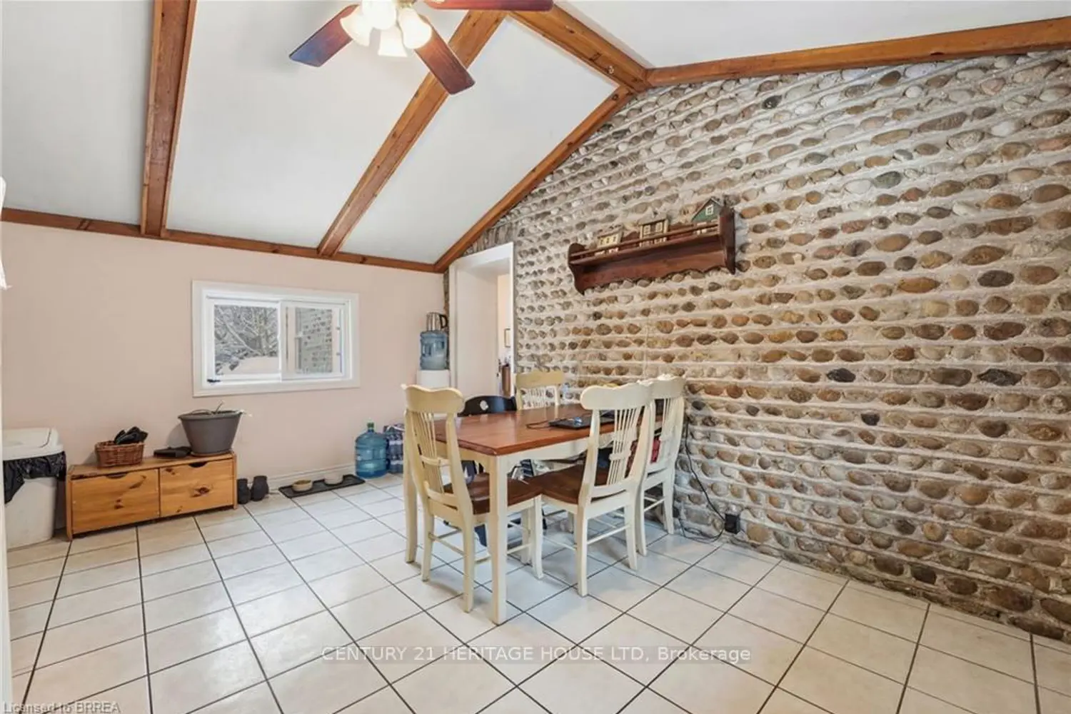 Additional image 9 of 899 Keg Lane