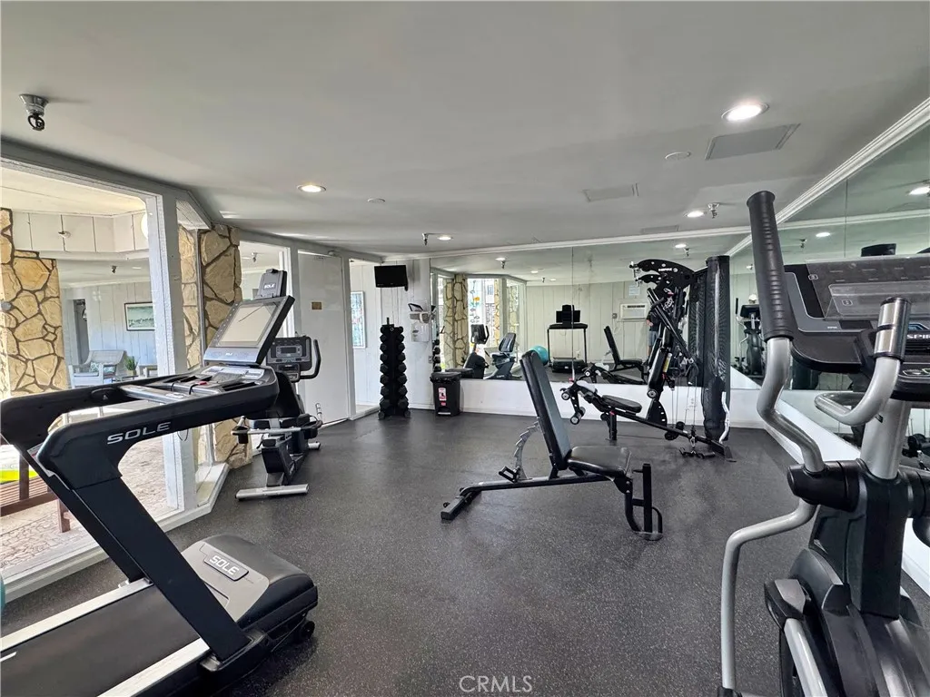 Additional image 19 of 230 S Catalina Avenue Unit 107, Redondo Beach, CA 90277