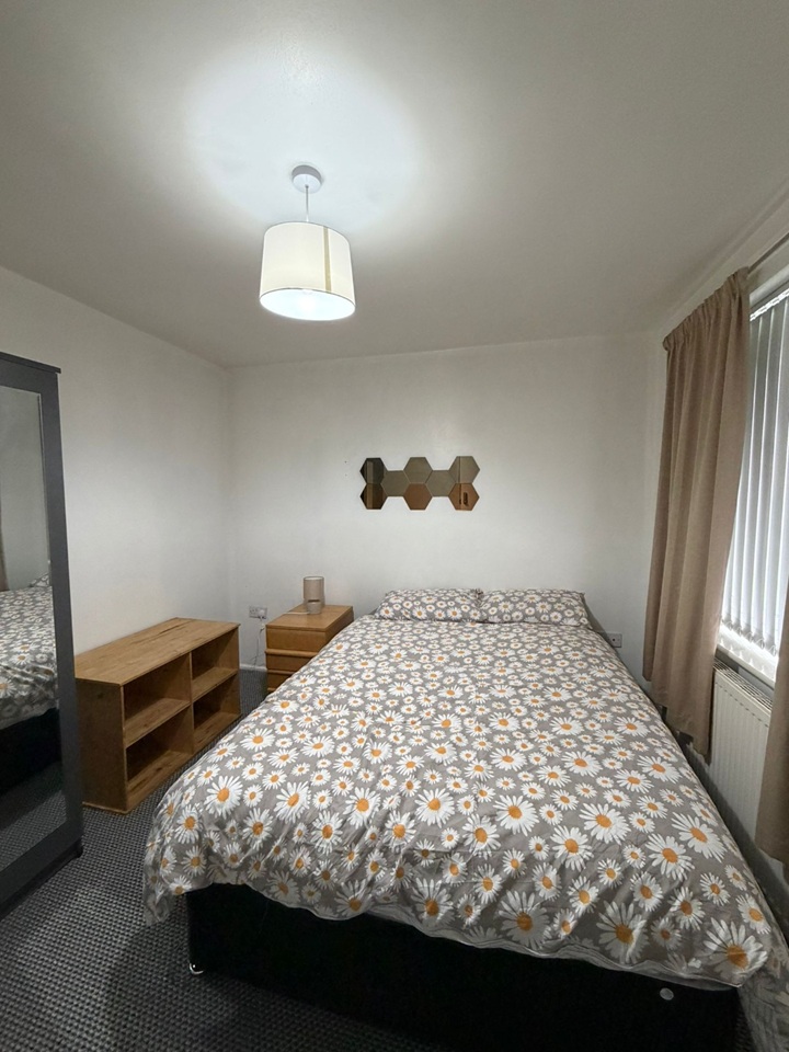 Additional image 9 of Room in a Shared House, Leasow Drive, B15, N1 7GU