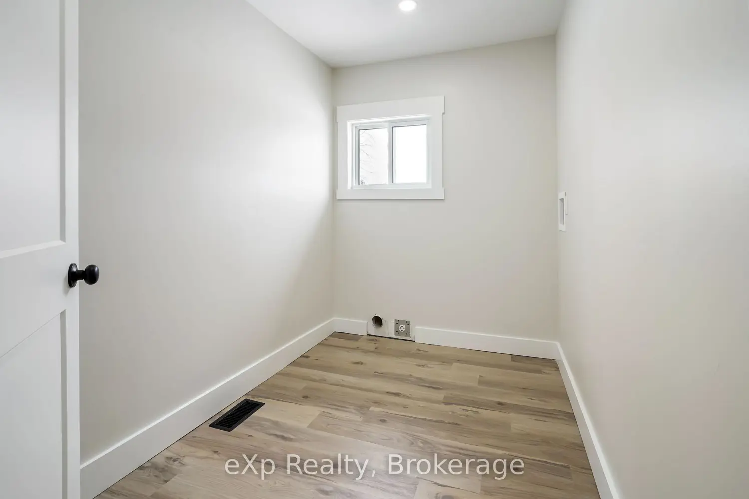 Additional image 13 of 221 Queen Street