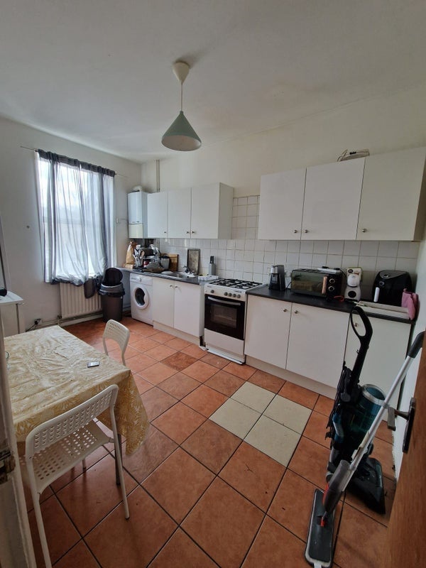 Additional image 3 of Room in a Shared House, London, E1, N1 7GU