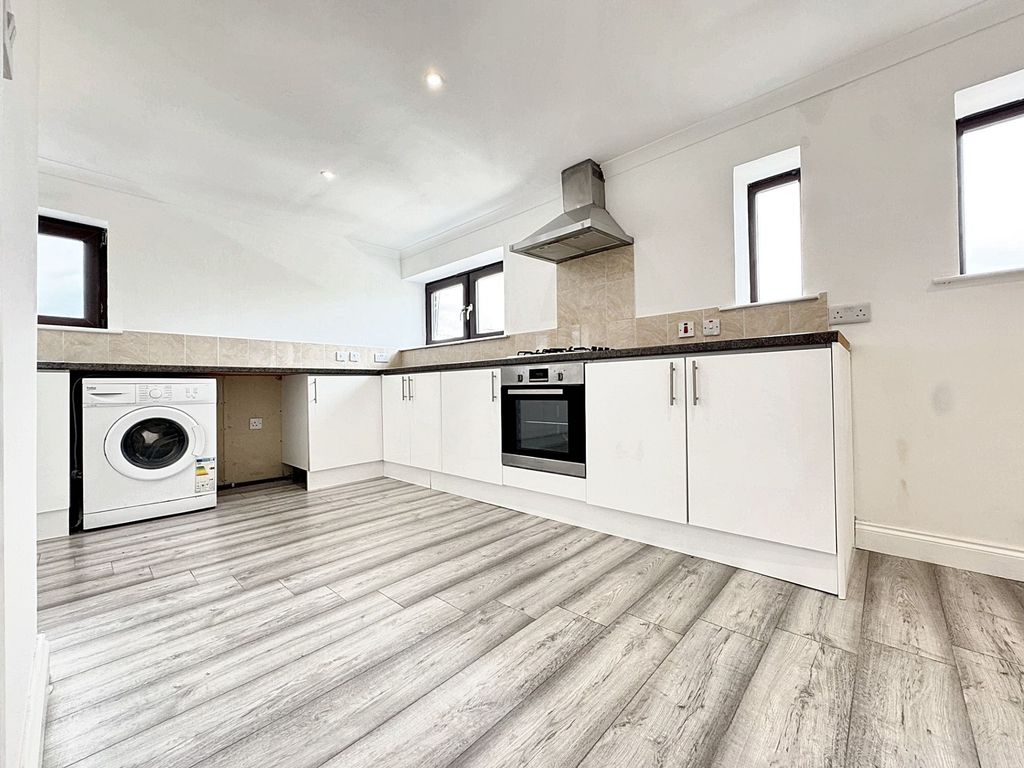 3 bed flat for saleBarshare Road, Cumnock KA18