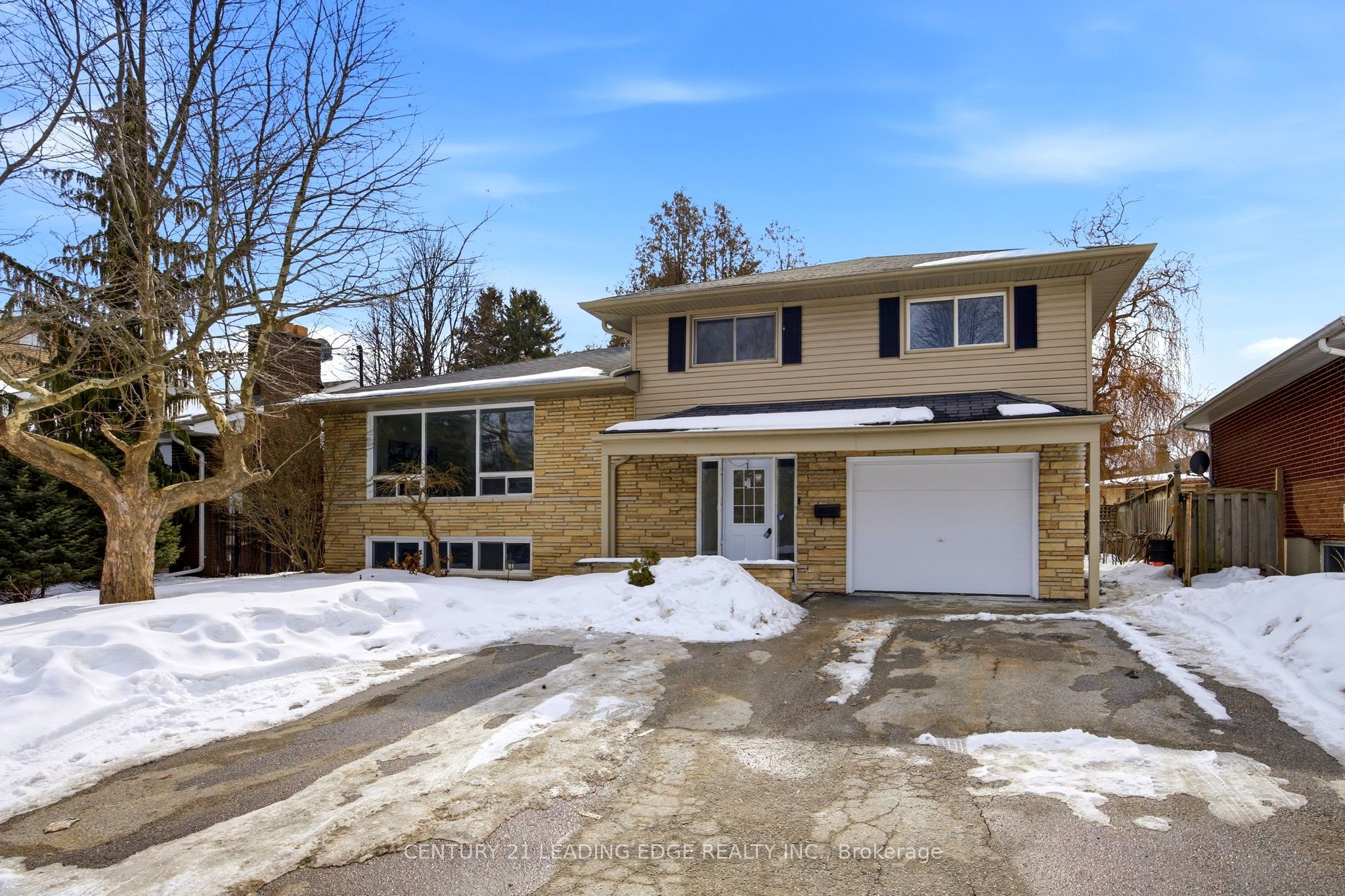 Additional image 2 of 532 Park Road N, Oshawa, ON, L1J 4M7