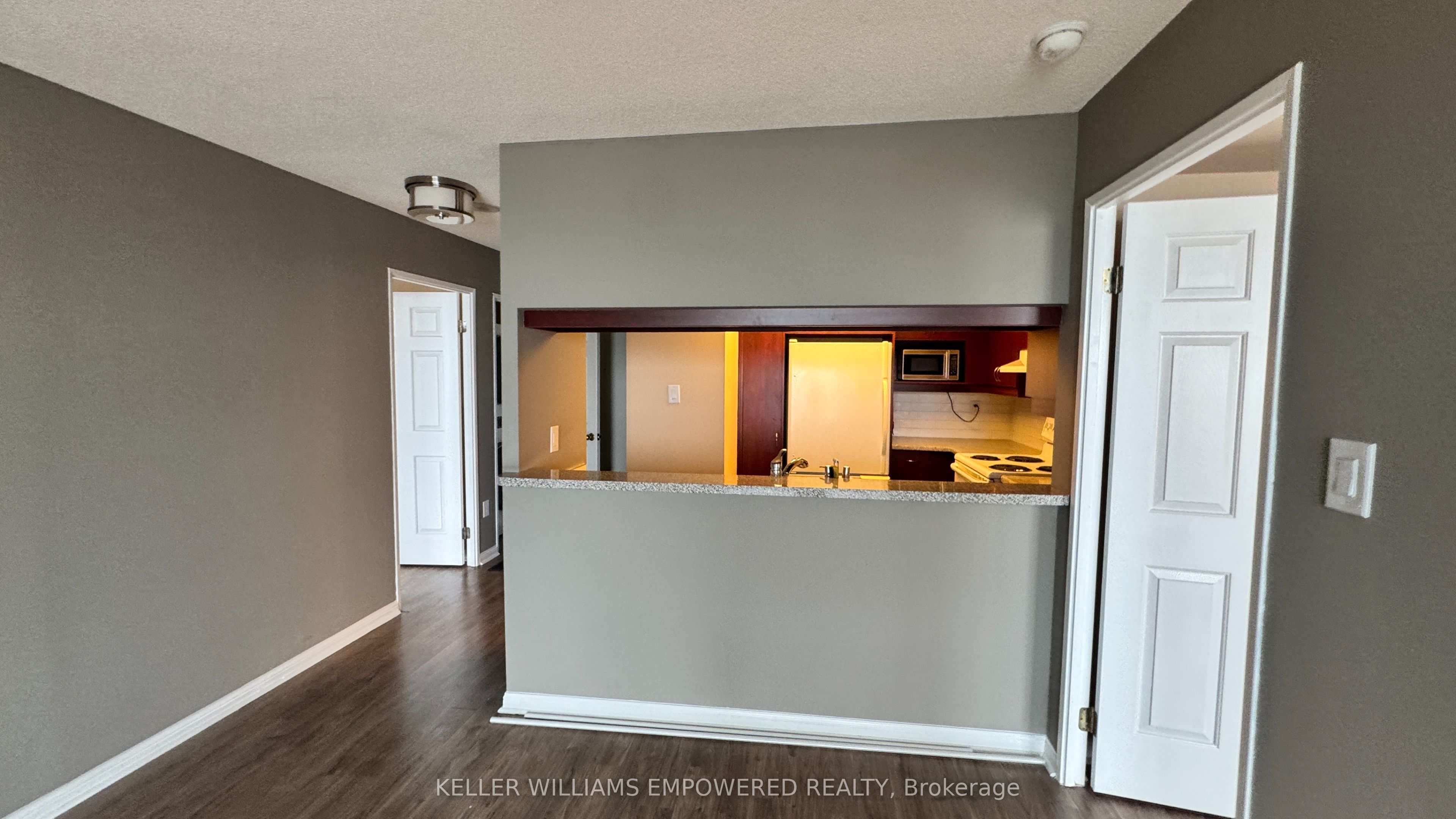 Additional image 6 of #1006-101 Subway Crescent, Toronto, ON, M9B 6K4