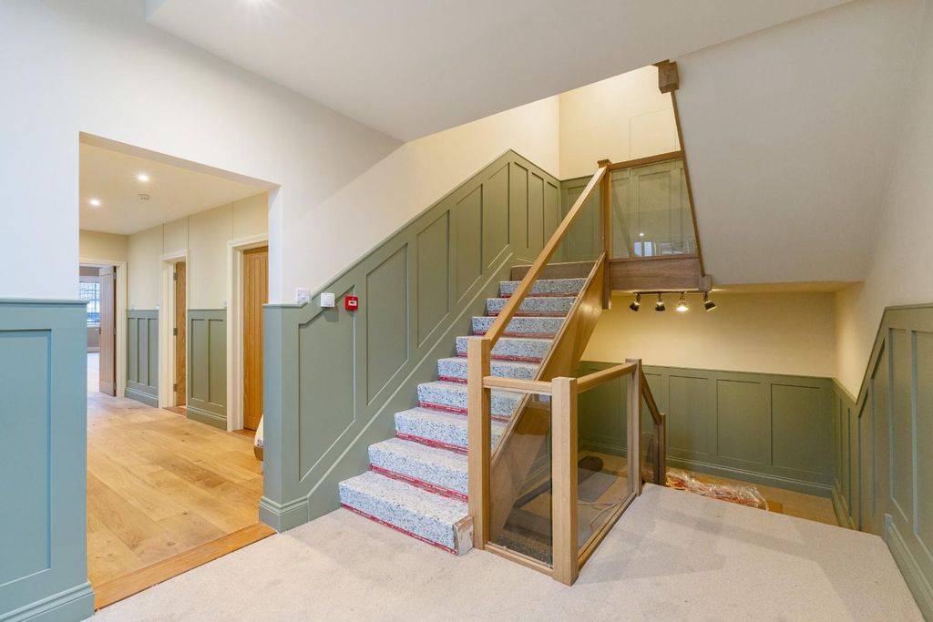 Additional image 9 of 2 bed maisonette for saleBrown Street, Salisbury SP1