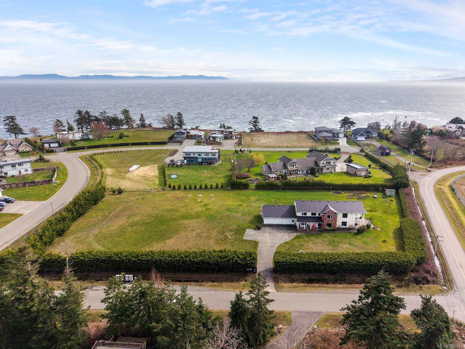 Additional image 2 of 1167 Tara Road, Comox, BC, V9M 3T5