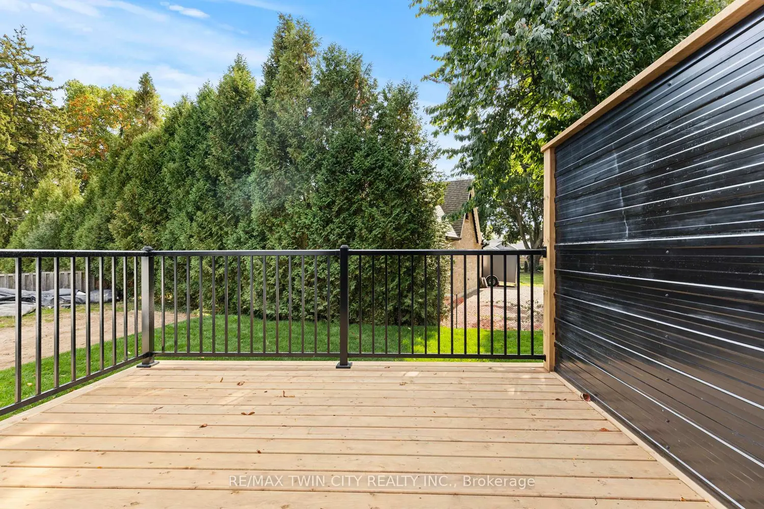 Additional image 16 of 139 King Edward Street