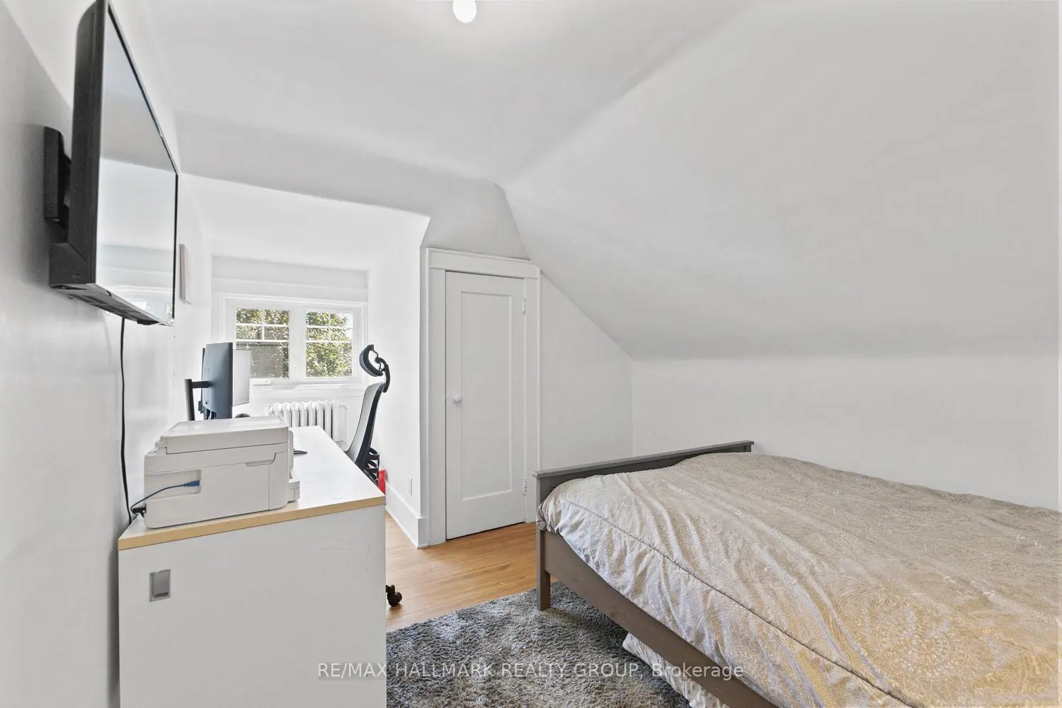 Additional image 11 of 321 Clemow Avenue