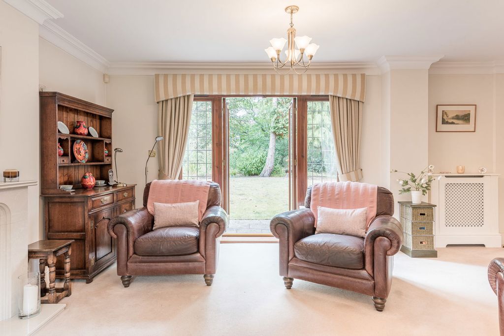 Additional image 20 of 2 bed flat for saleSt. Johns Hill, Shenstone, Lichfield WS14
