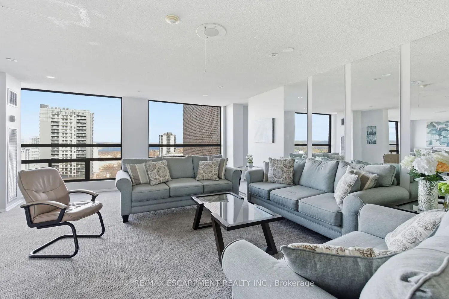 Additional image 16 of 222 Jackson Street 606