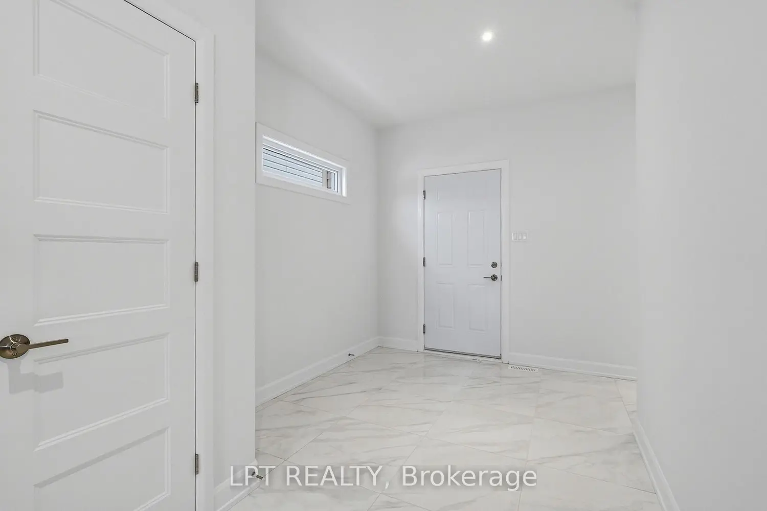 Additional image 6 of 301 Moonlight Drive