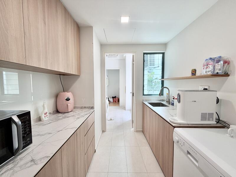 Additional image 4 of 41A Bedok Ria Crescent