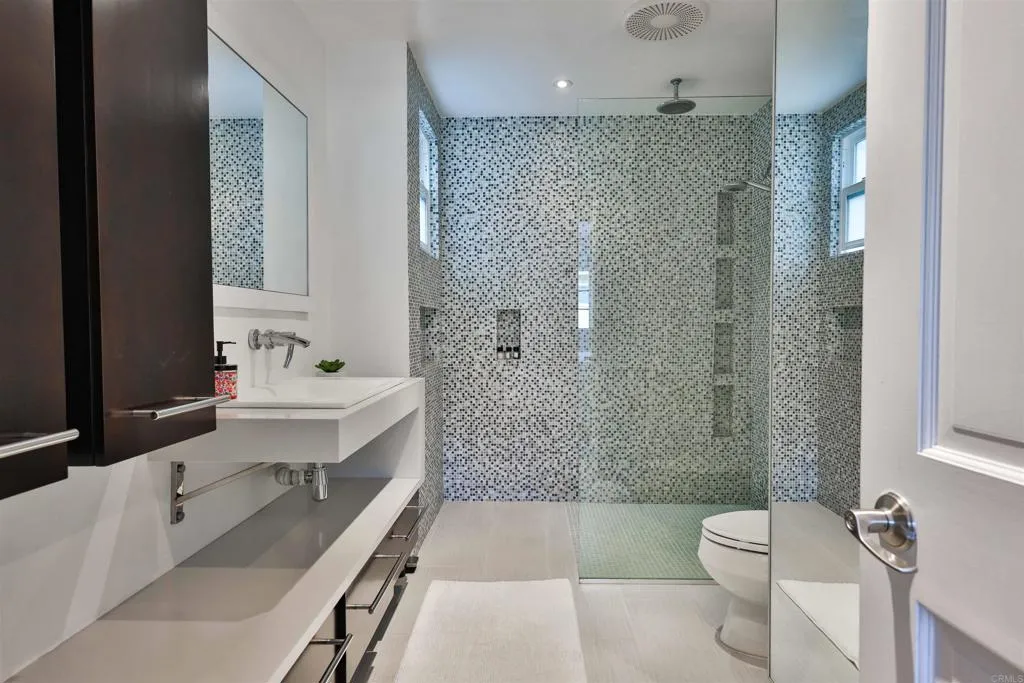 Additional image 17 of 942 D Avenue Unit B, Coronado, CA 92118