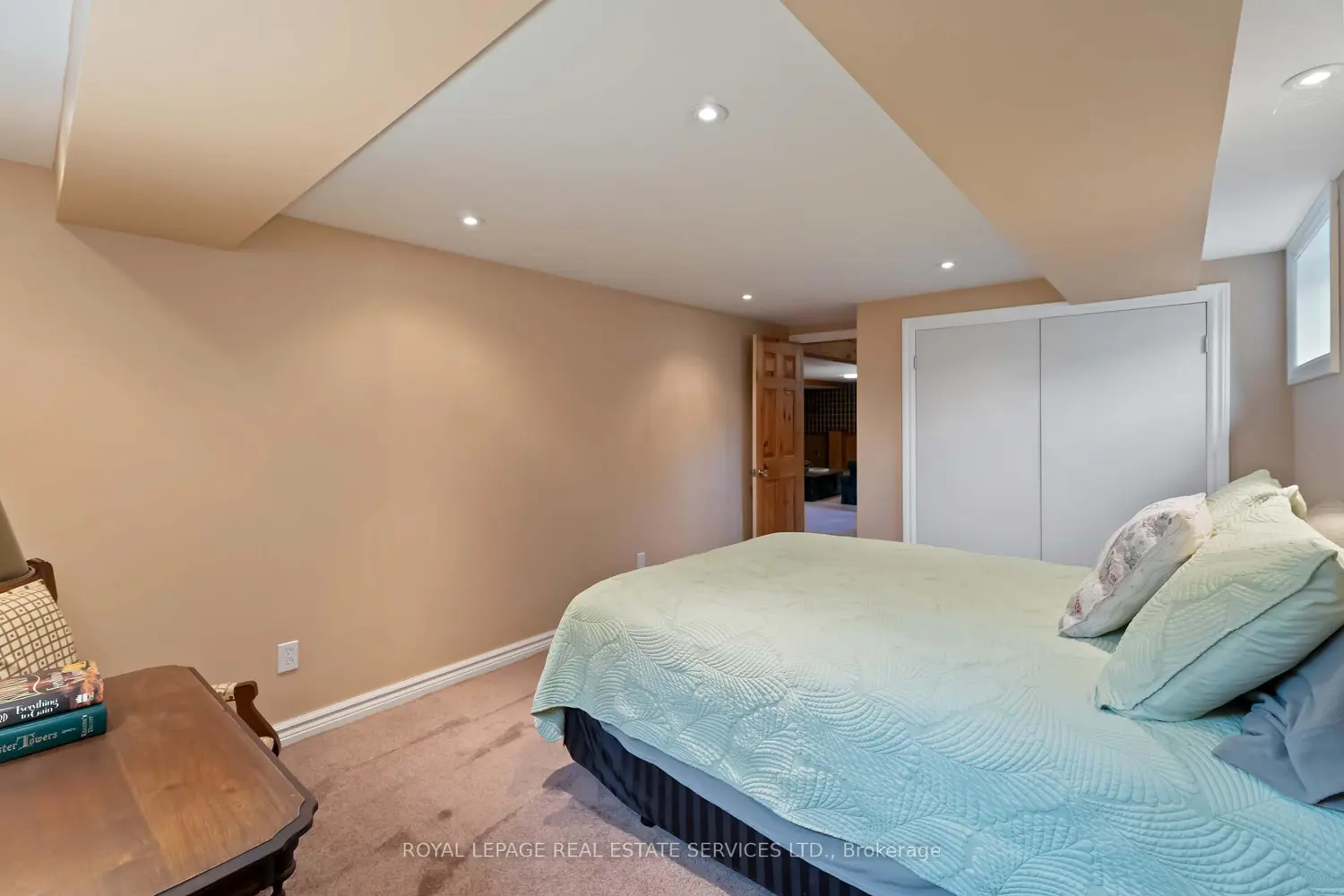 Additional image 16 of 3835 Main Street