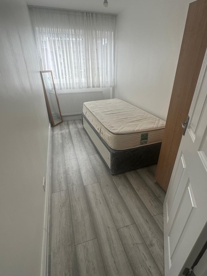 Additional image 11 of 4 Bed Terraced House, De Beauvoir Road, N1, N1 7GU