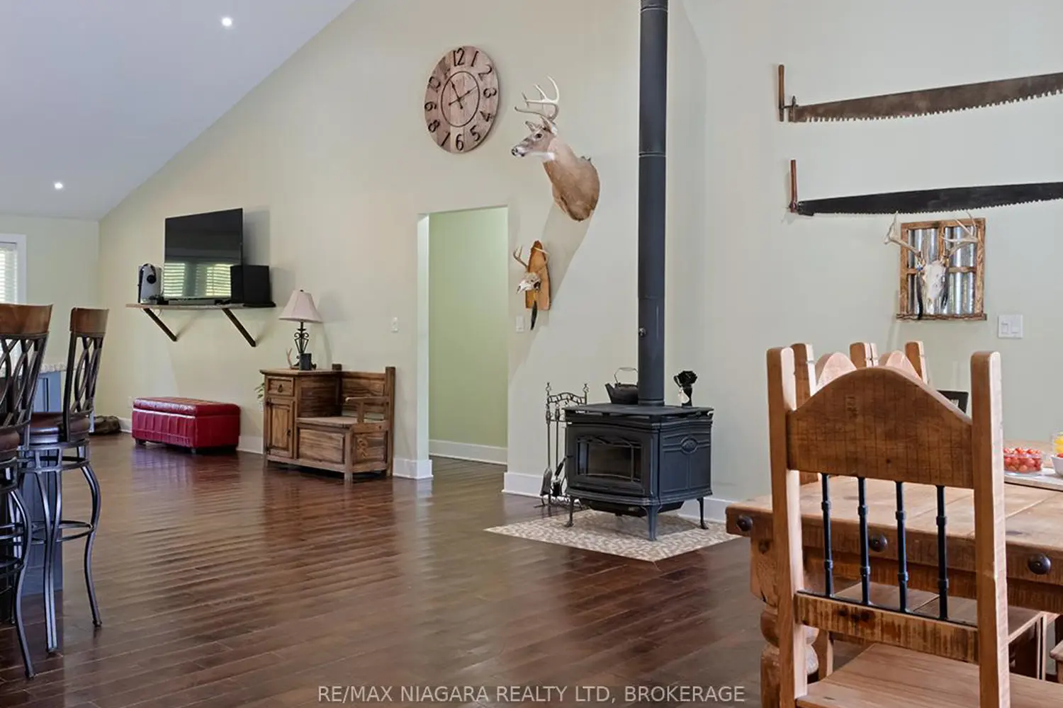 Additional image 3 of 3481 Troup Road