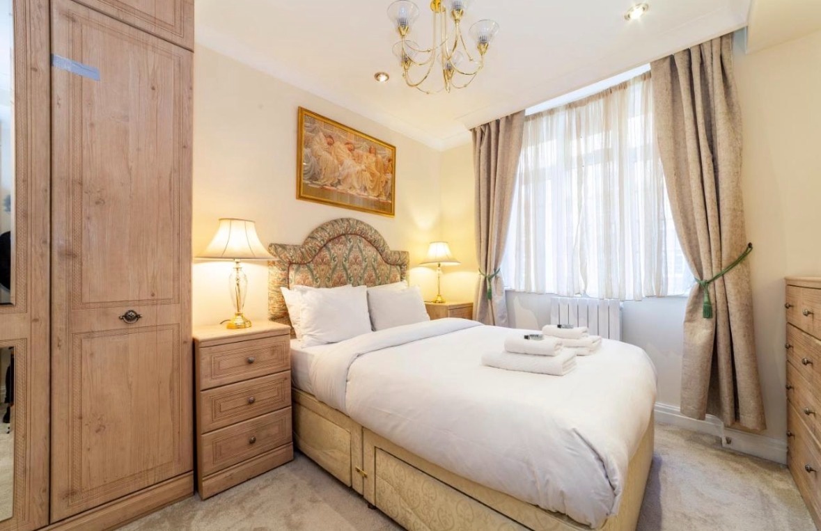 Additional image 5 of 3 Bed Flat, Regency Lodge, NW3, N1 7GU