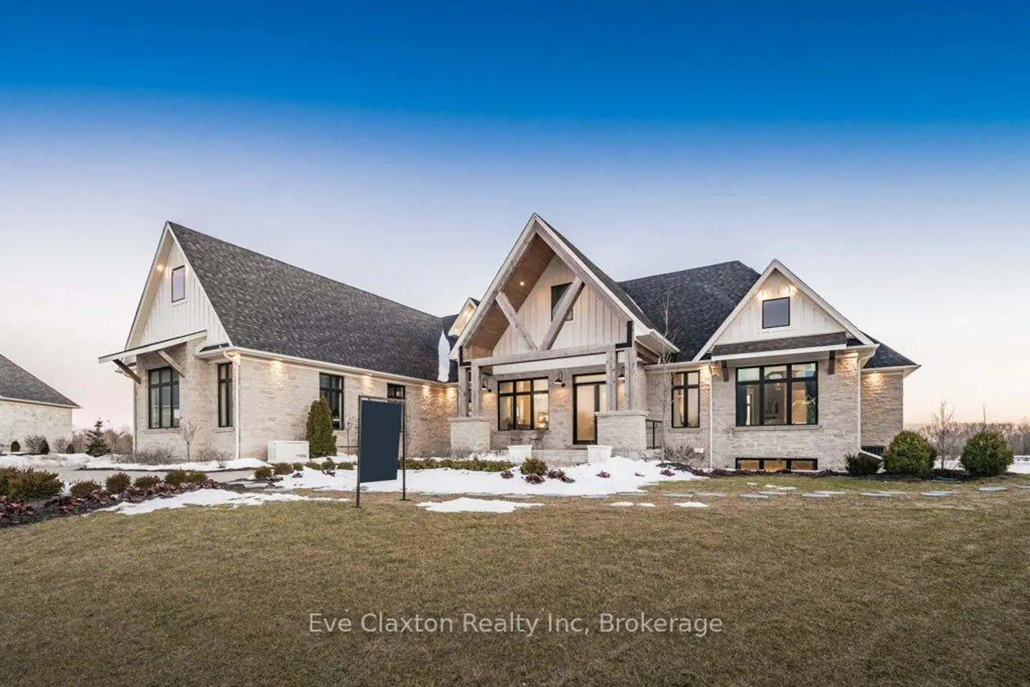 129 Heritage Lake Drive photo 2
