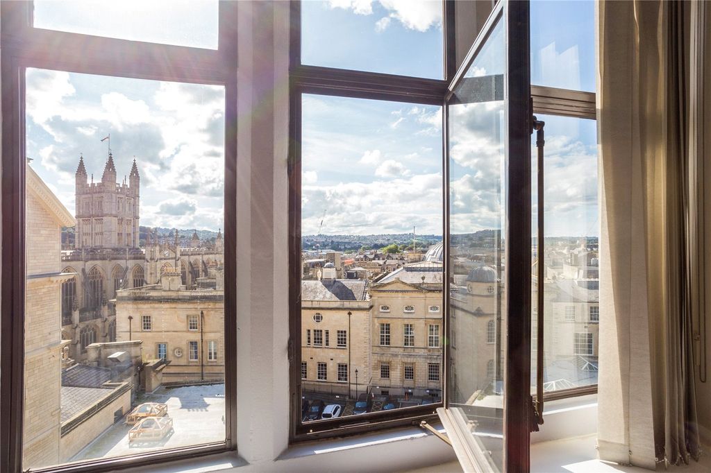 Additional image 4 of 2 bed flat for saleGrand Parade, Bath BA2