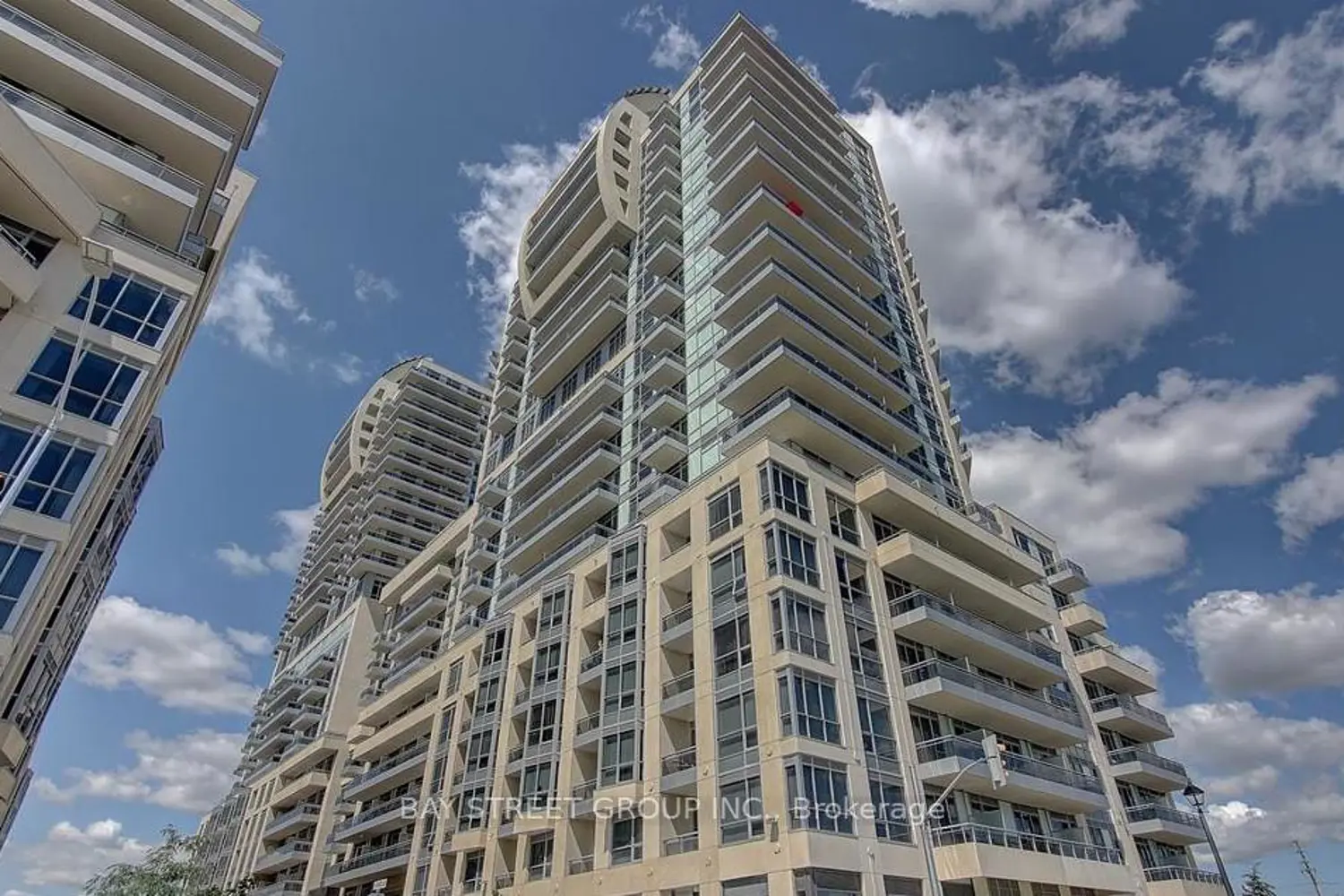 9205 Yonge Street 419