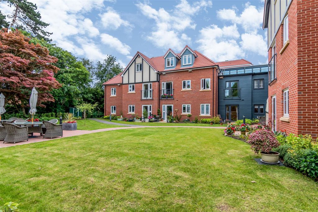 Additional image 20 of 1 bed flat for saleSummerfield Place, 117 Wenlock Road, Shrewsbury SY2