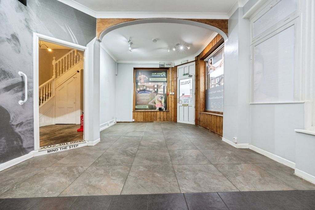 Additional image 29 of Studio for saleMidland Road, Bedford, Bedfordshire MK40