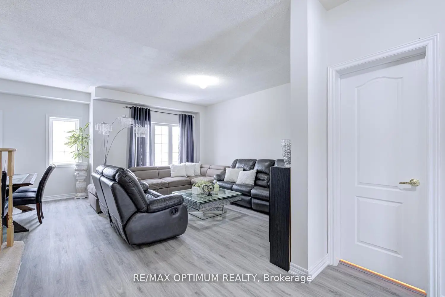 Additional image 5 of 56 Arizona Drive