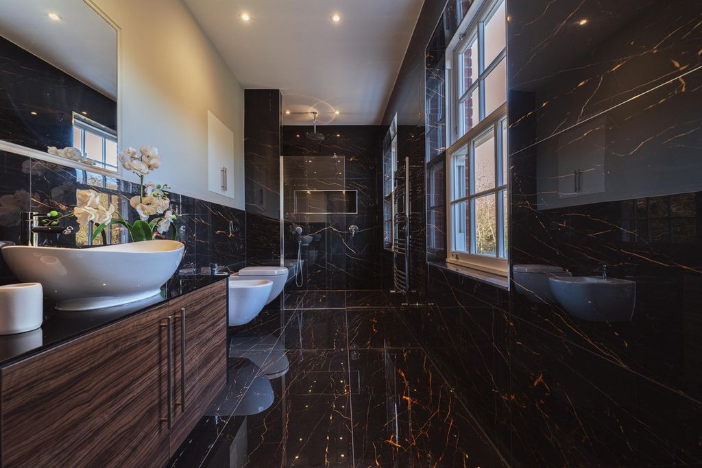 Additional image 15 of 9 bed detached house for saleSlade Oak Lane, Gerrards Cross SL9