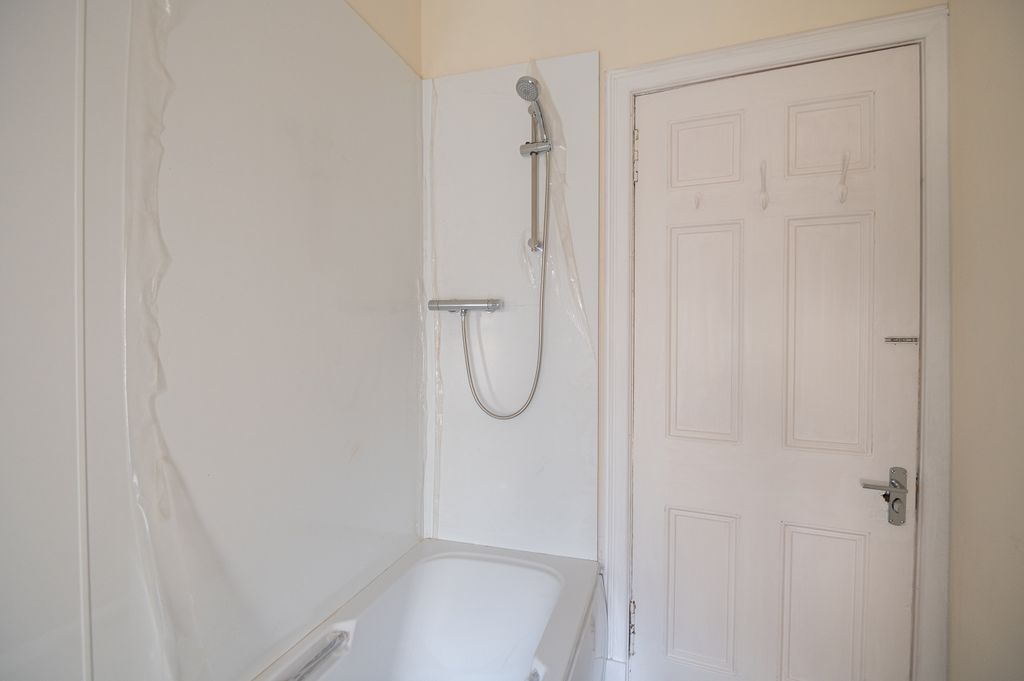 Additional image 16 of 3 bed flat for saleCromwell Street, Stornoway HS1