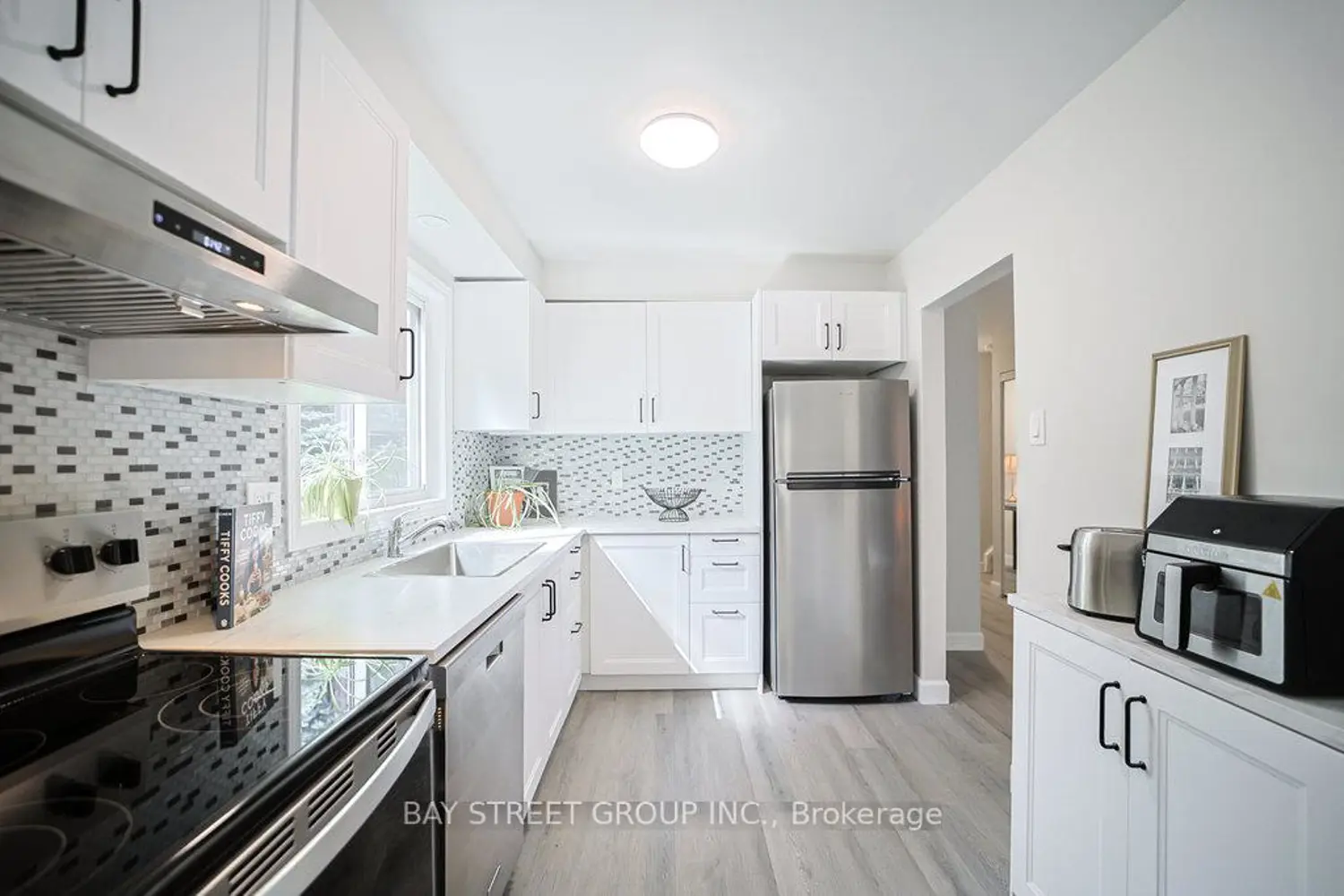 Additional image 8 of 2200 Glenwood School Drive 28