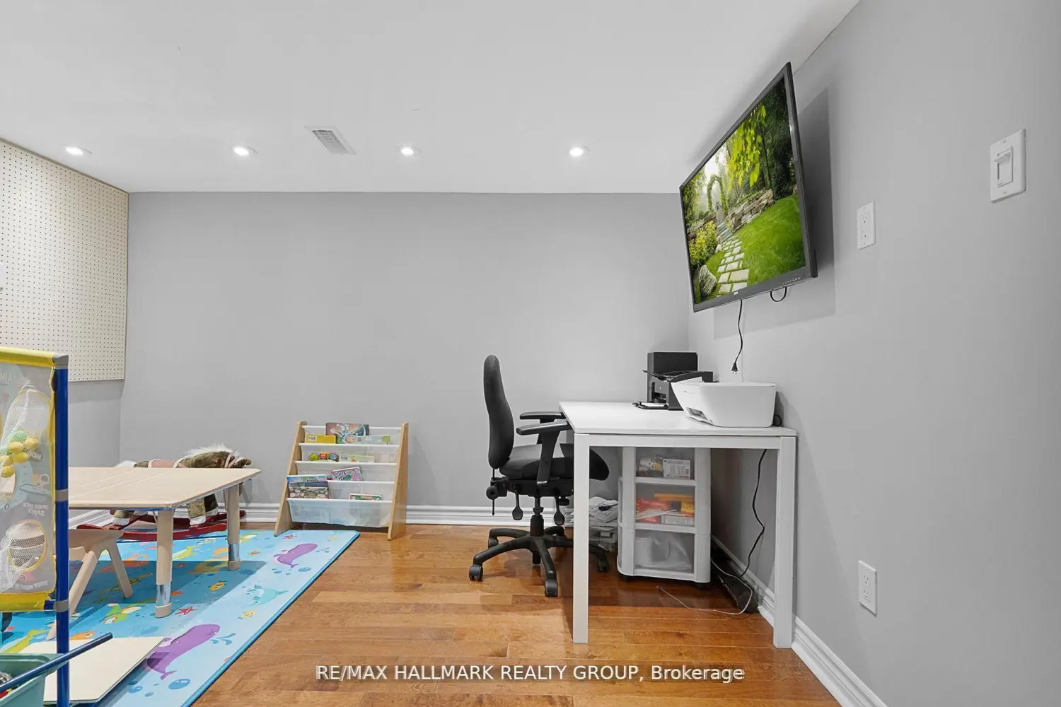 Additional image 14 of 93 Cedarock Drive, Kanata