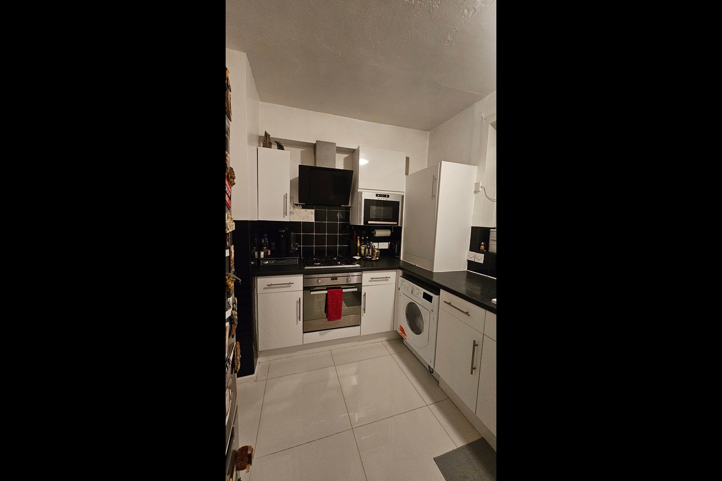 Additional image 9 of Room in a Shared Flat, Berry House, SW11, N1 7GU