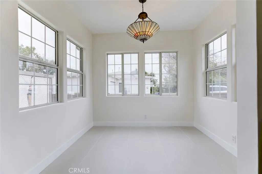 Additional image 28 of 6622 Varna Ave, Van Nuys, CA 91401