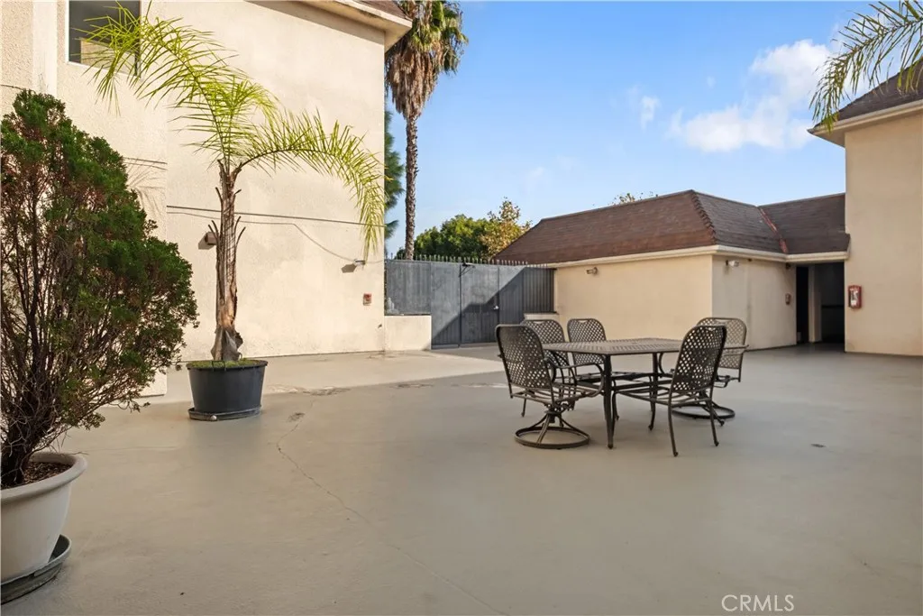 Additional image 17 of 1246 W 30th Street W, Los Angeles, CA 90007