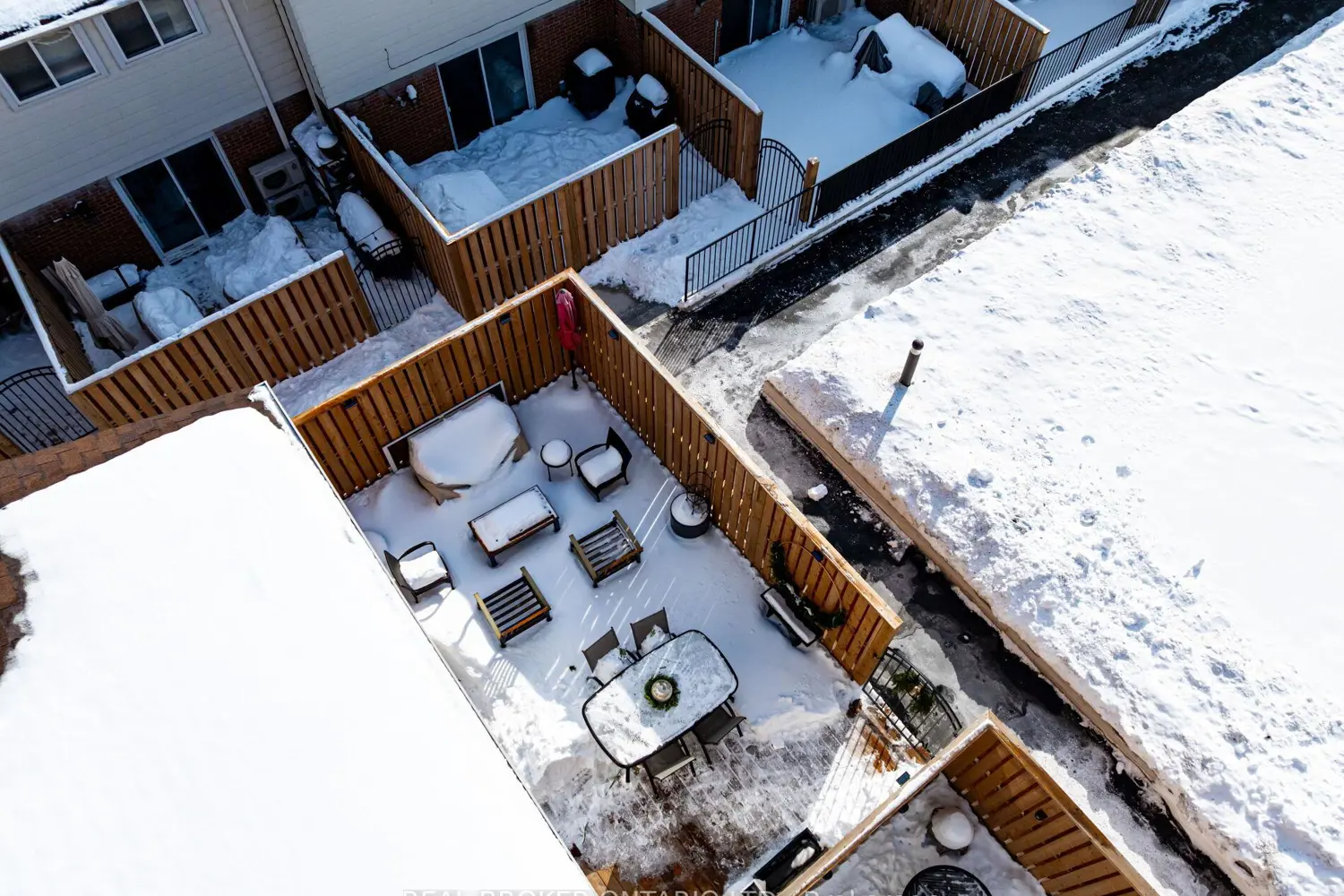 Additional image 8 of 61 Sarah Lane 23