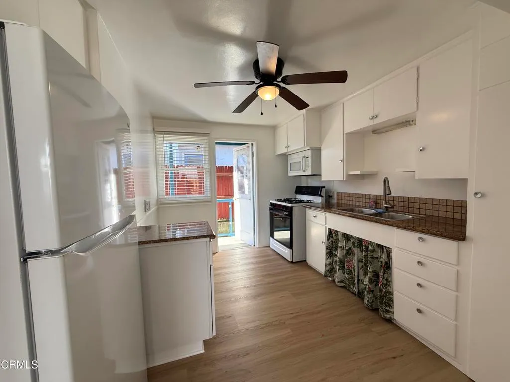 Additional image 33 of 1033 Bath Lane, Ventura, CA 93001