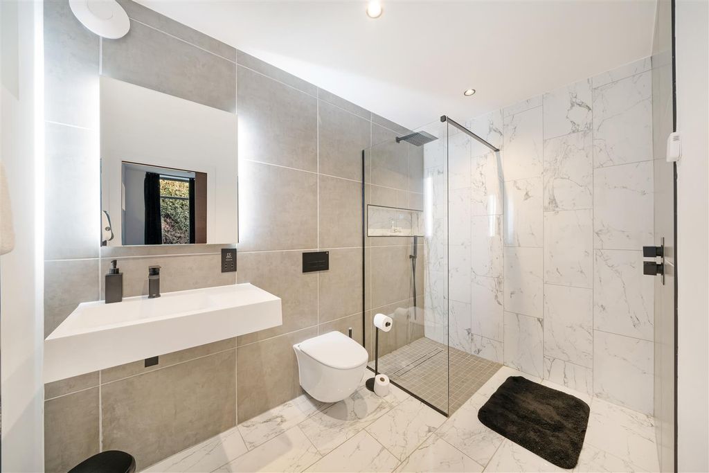 Additional image 21 of 5 bed detached house for saleThe Woodlands Estate, Cheddar BS27