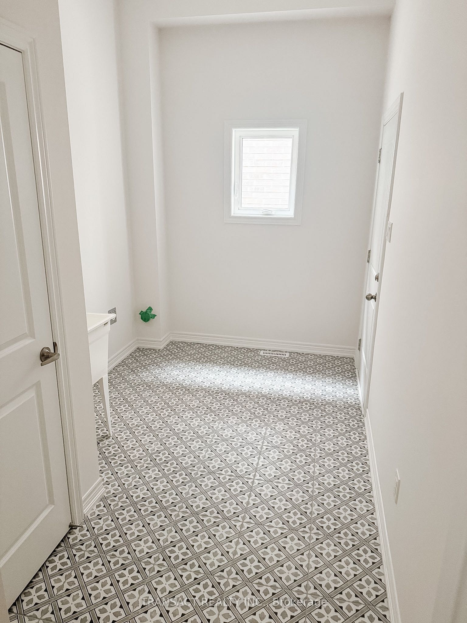 Additional image 5 of 30 Baycroft Boulevard, Essa, ON, L3W 0M1