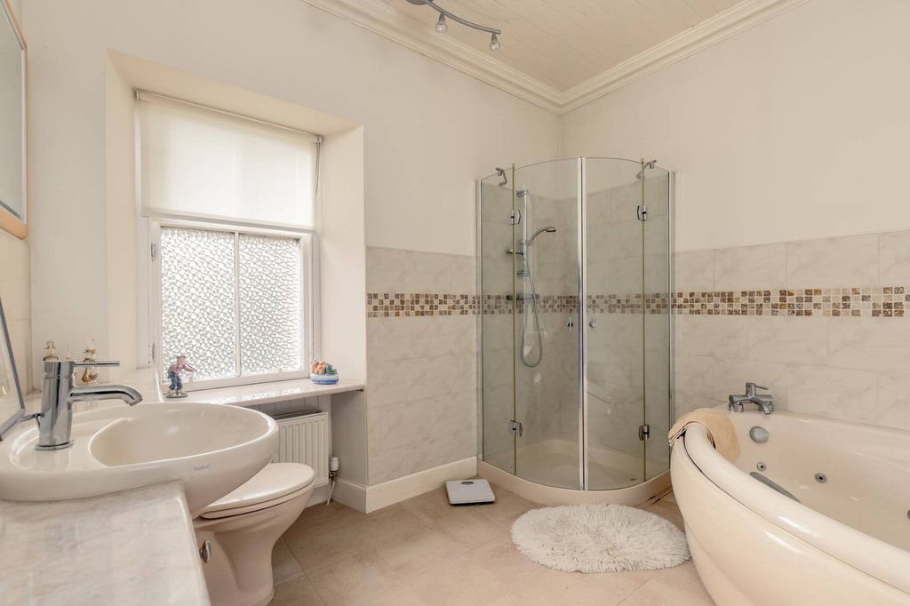 Additional image 22 of 8 bed detached house for saleNew Road, Bannockburn, Stirling, Stirlingshire FK7