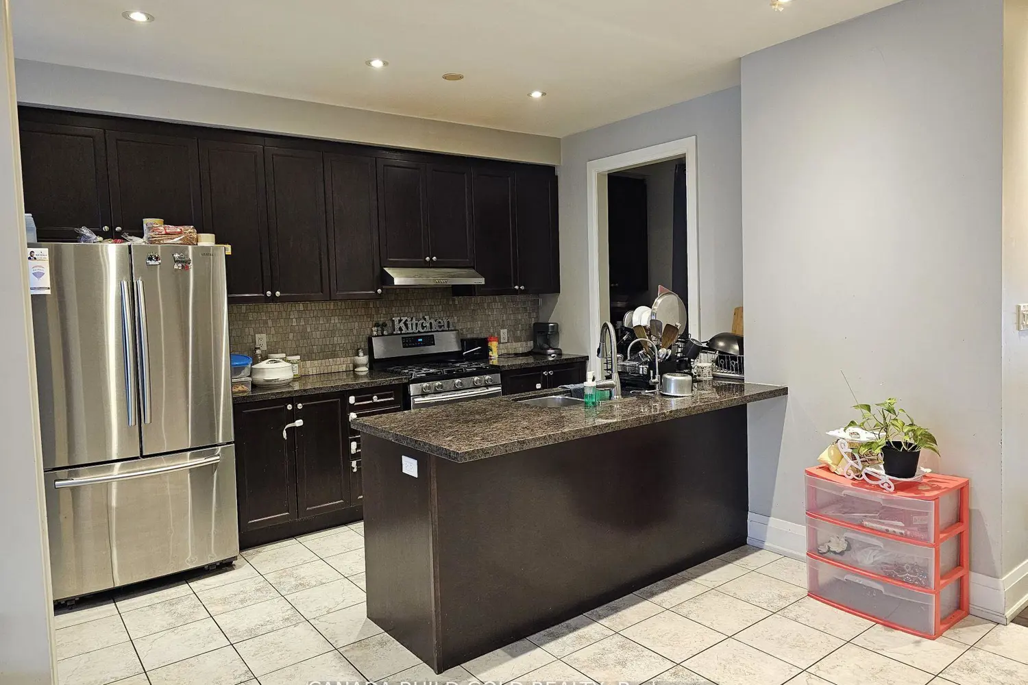 Additional image 9 of 61 Yellowknife Road